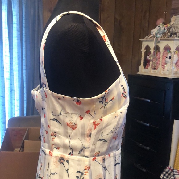 Beautiful Sam Edelman Dress Size 6 - Picture 8 of 15